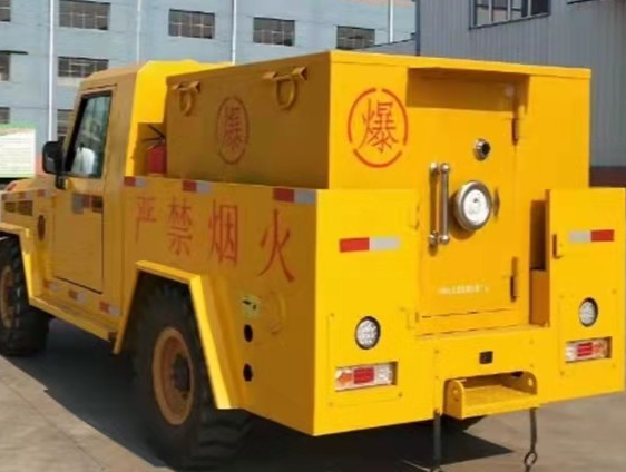 攸县凯龙爆破器材运输车：保障爆破任务的安全运行